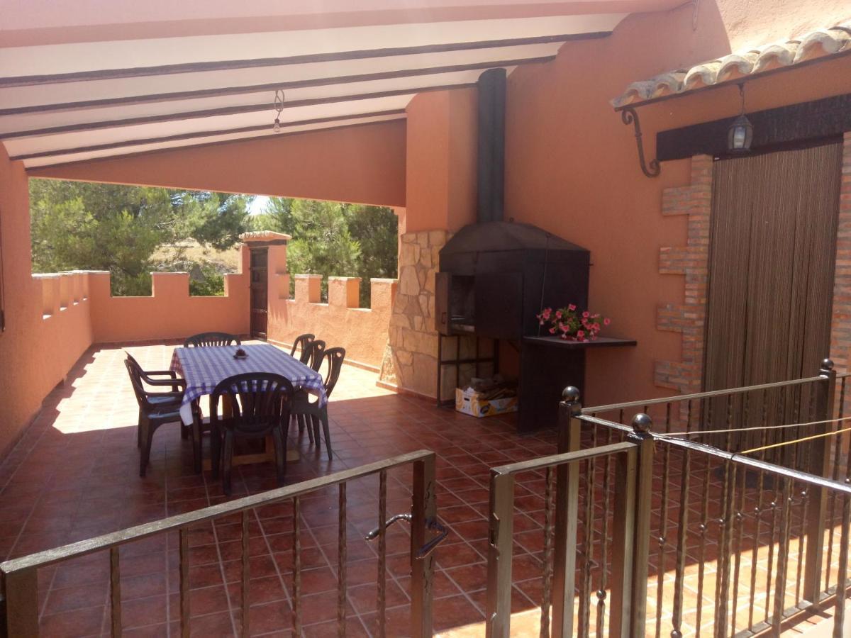 Apartamentos Turisticos La Fuensanta Cella Extérieur photo
